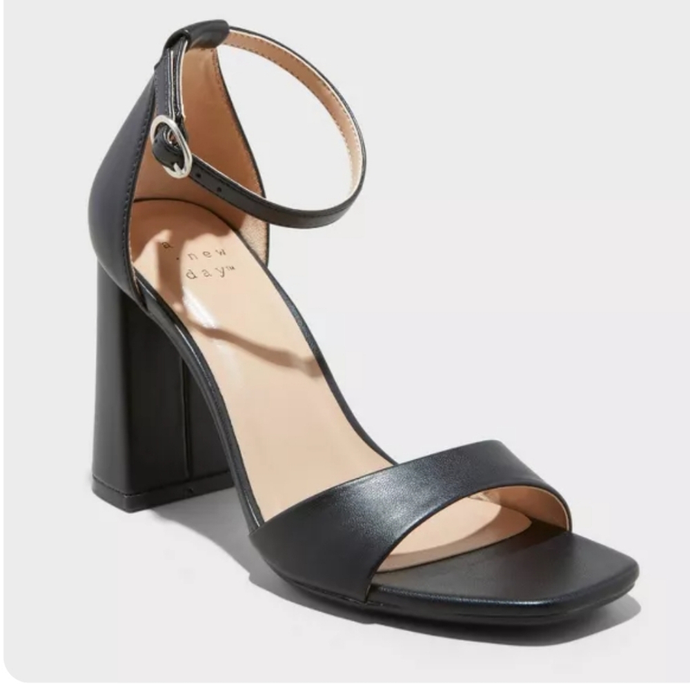 The Shelly Heels By A New Day Open Toe Ankle Strap Block Heel Sandals NWT Sz. 11